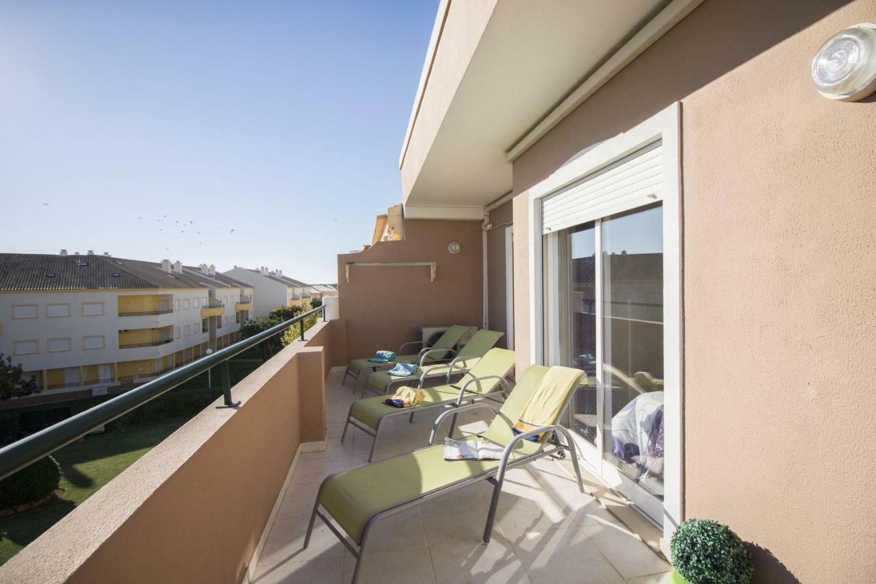 Clair Apartment Quarteira Buitenkant foto